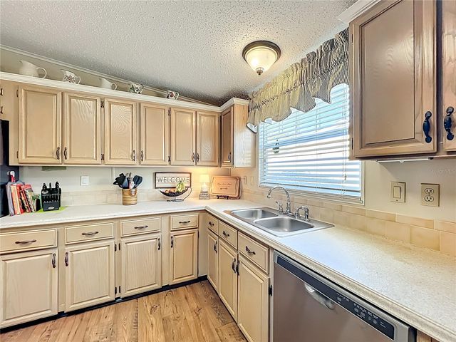 5034 EL DESTINO DRIVE, Leesburg, FL 34748