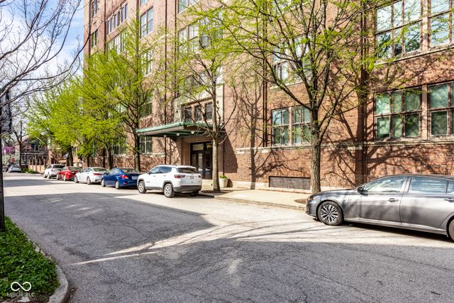 430 N Park Avenue 105, Indianapolis, IN 46202
