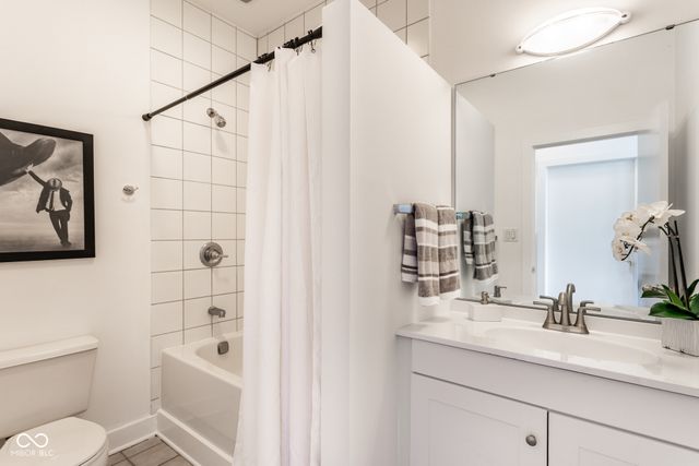 430 N Park Avenue 105, Indianapolis, IN 46202