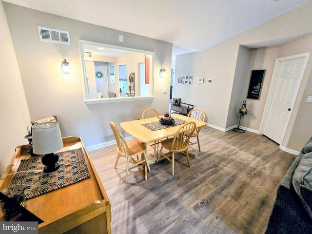 103 MOUNTAINSTONE DR, Elizabethtown, PA 17022