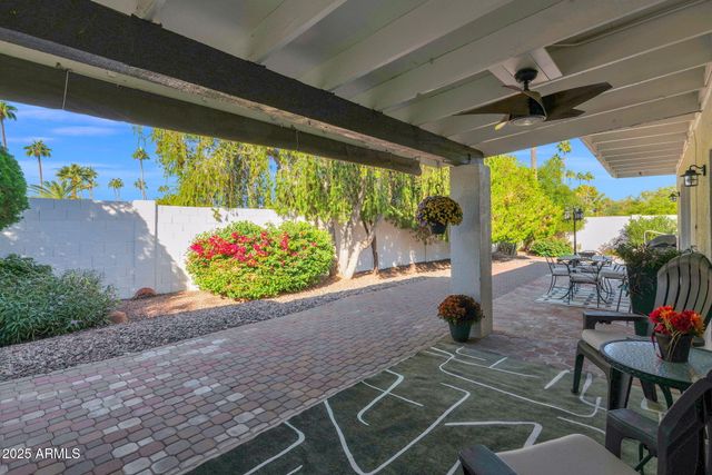 501 E CALAVAR Road, Phoenix, AZ 85022