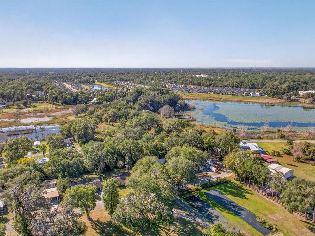 318 W PALMETTO AVENUE, Deland, FL 32720