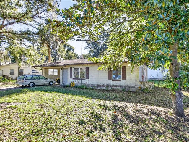 318 W PALMETTO AVENUE, Deland, FL 32720