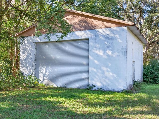 318 W PALMETTO AVENUE, Deland, FL 32720