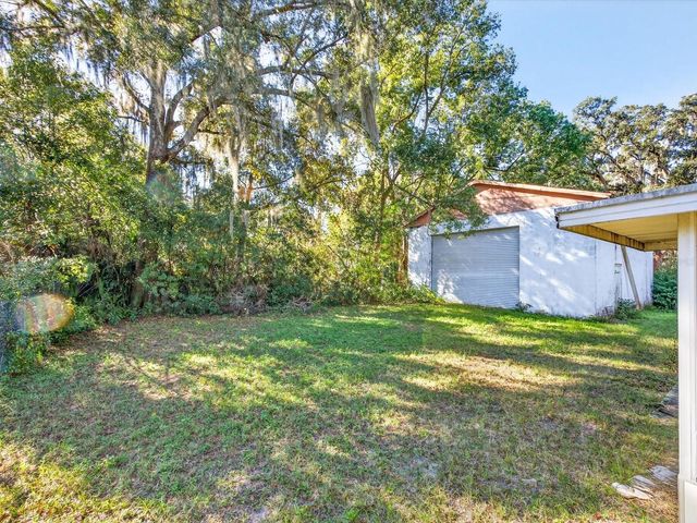 318 W PALMETTO AVENUE, Deland, FL 32720