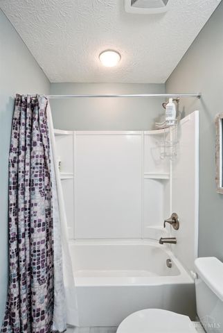 3262 Blue Springs Drive, Monroe, OH 45050