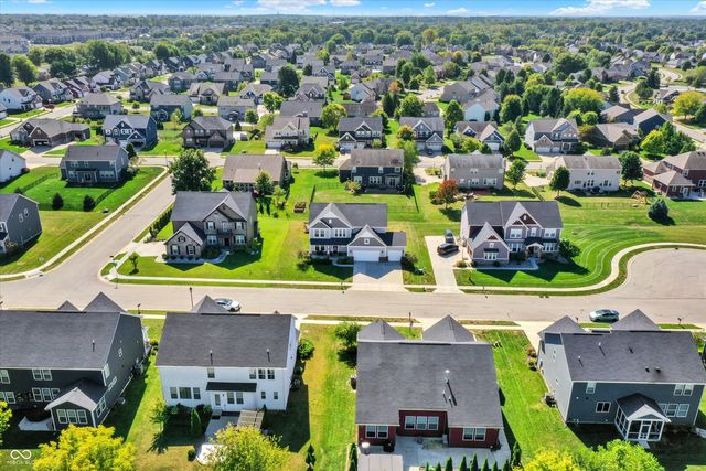 7877 Villa Circle, Avon, IN 46123