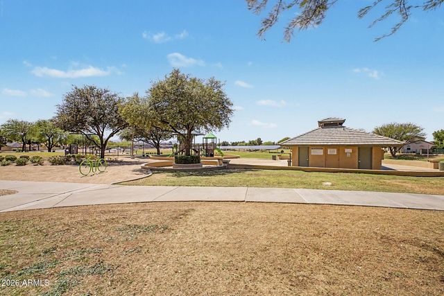 15283 W Eureka Trail, Surprise, AZ 85374