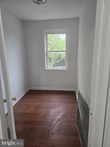 2635 S 70TH ST, Philadelphia, PA 19142