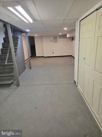 2635 S 70TH ST, Philadelphia, PA 19142