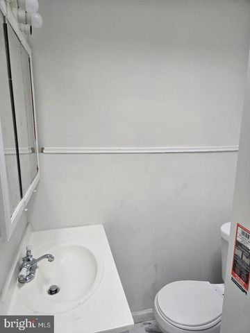 2635 S 70TH ST, Philadelphia, PA 19142
