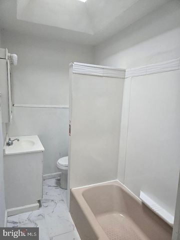 2635 S 70TH ST, Philadelphia, PA 19142