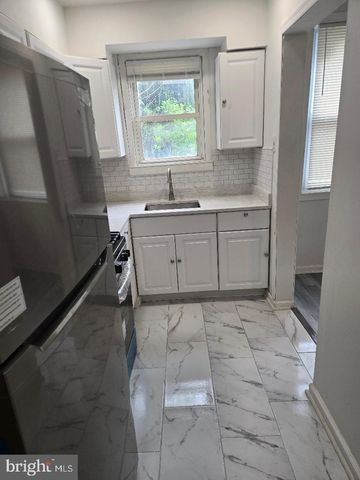 2635 S 70TH ST, Philadelphia, PA 19142