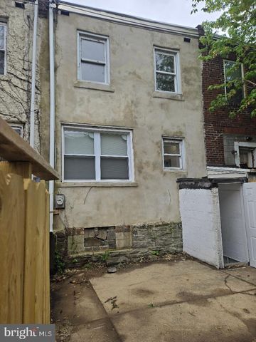 2635 S 70TH ST, Philadelphia, PA 19142
