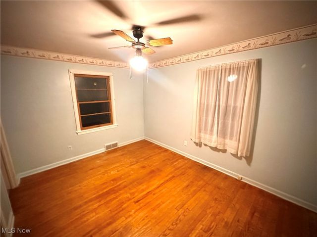 813 Brookfield Avenue, Youngstown, OH 44512