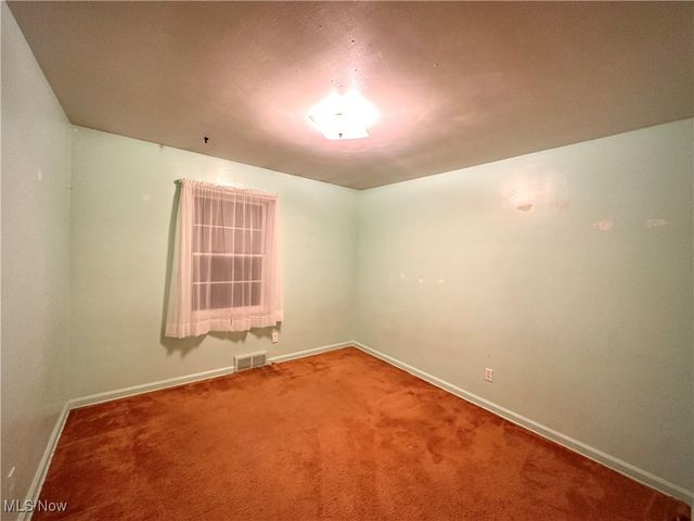 813 Brookfield Avenue, Youngstown, OH 44512