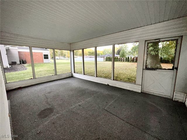 813 Brookfield Avenue, Youngstown, OH 44512