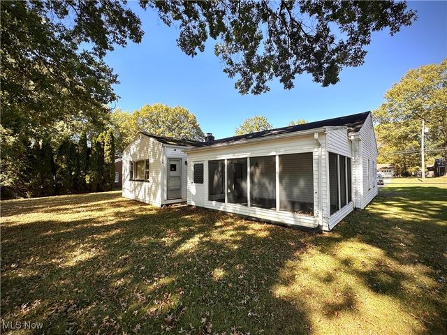 813 Brookfield Avenue, Youngstown, OH 44512