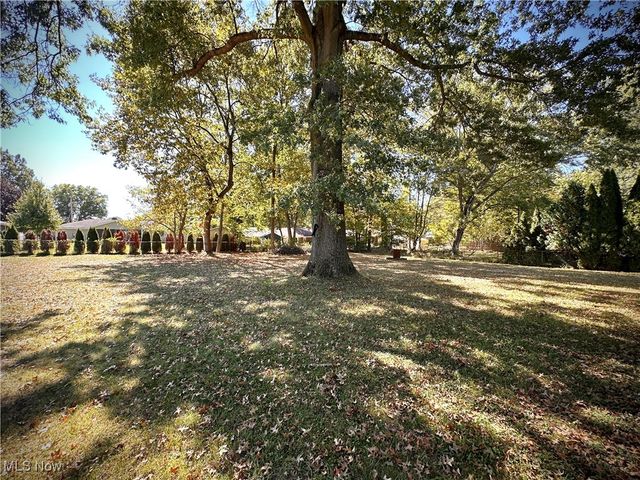 813 Brookfield Avenue, Youngstown, OH 44512