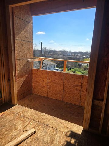 5924 N Wayside Drive A-B, Houston, TX 77028