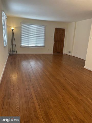 540 INGRAHAM ST NE, Washington, DC 20011