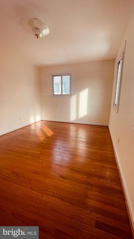 540 INGRAHAM ST NE, Washington, DC 20011