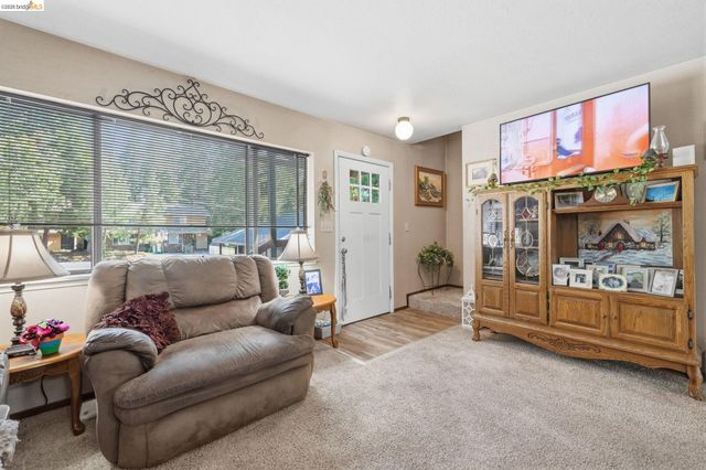 20568 Chief Fuller Way, Mi Wuk Village, CA 95346
