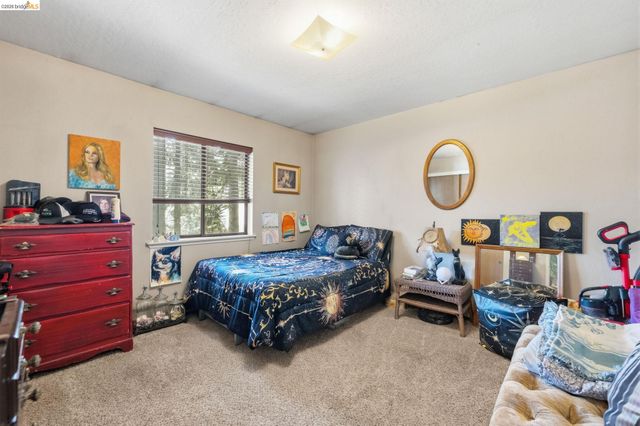 20568 Chief Fuller Way, Mi Wuk Village, CA 95346