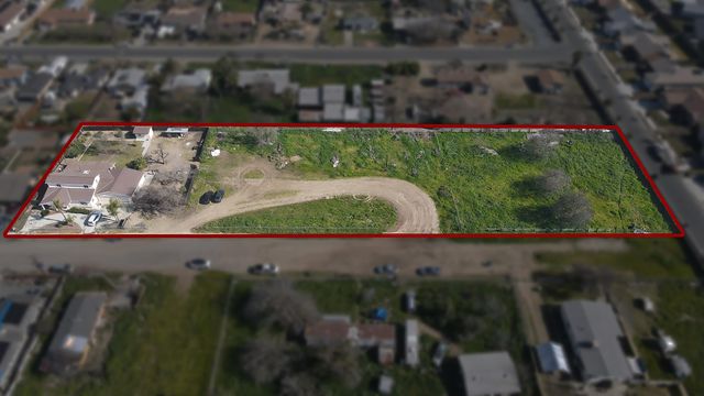 916 S Cottage Street, Porterville, CA 93257