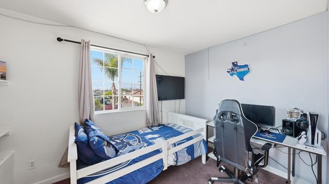 916 S Cottage Street, Porterville, CA 93257