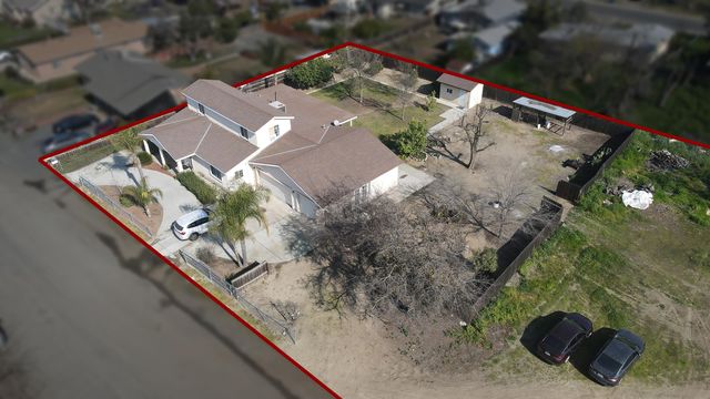 916 S Cottage Street, Porterville, CA 93257