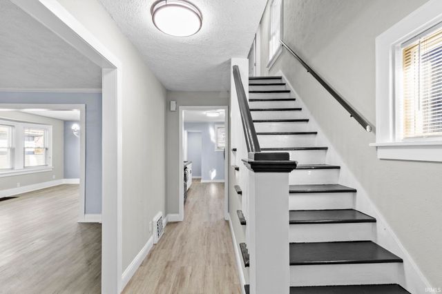 1618 Marine Street, South Bend, IN 46613