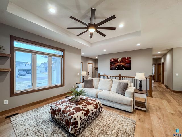 615 Quartzite Ave Avenue, Tea, SD 57064