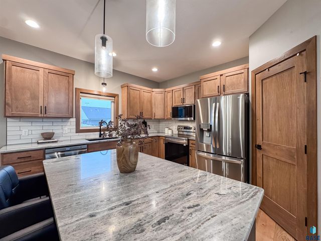 615 Quartzite Ave Avenue, Tea, SD 57064