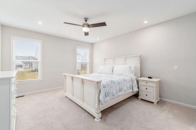 807 Littleton Drive, Pickerington, OH 43147