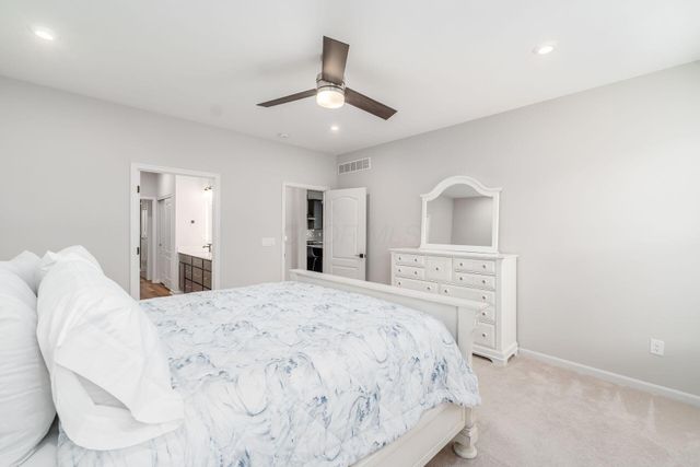 807 Littleton Drive, Pickerington, OH 43147