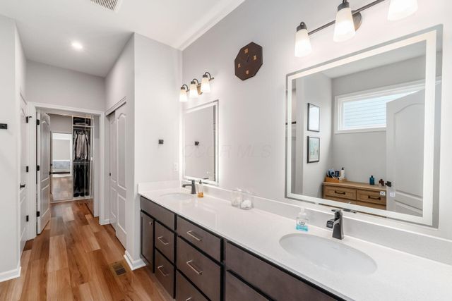 807 Littleton Drive, Pickerington, OH 43147