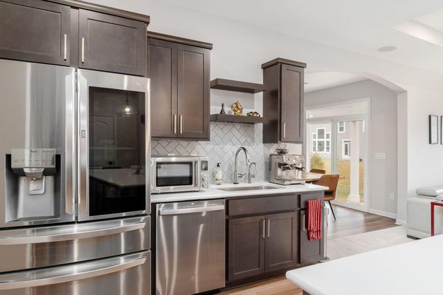 807 Littleton Drive, Pickerington, OH 43147