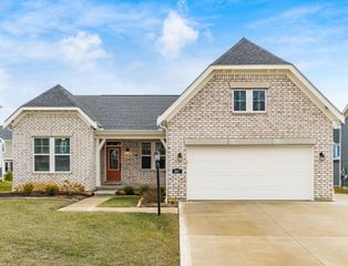 807 Littleton Drive, Pickerington, OH 43147