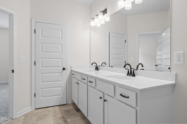 88 Floating Bridge Trail, Lillington, NC 27546