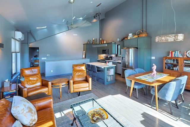 15725 Avenue 376, Visalia, CA 93292