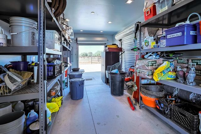 15725 Avenue 376, Visalia, CA 93292