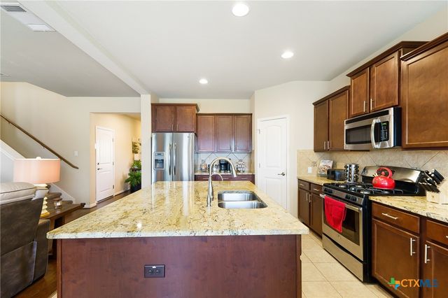 598 Sweet Gum, Kyle, TX 78640