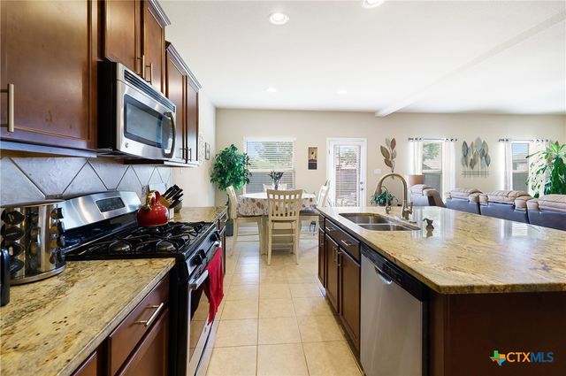 598 Sweet Gum, Kyle, TX 78640