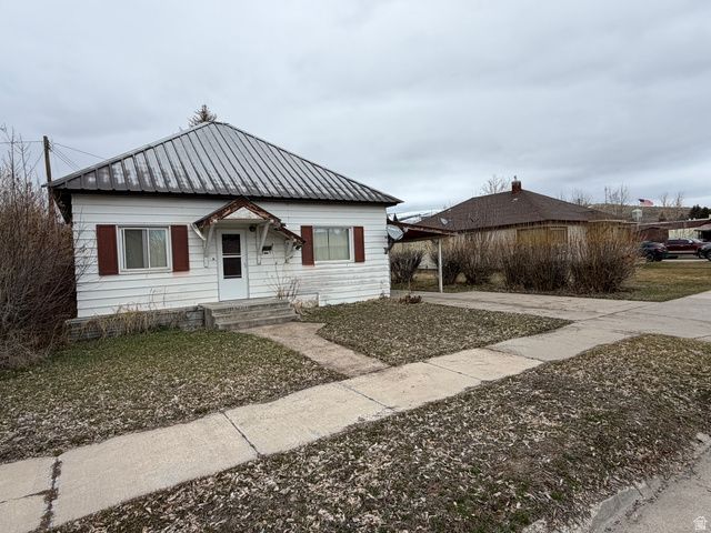 536 JEFFERSON ST, Montpelier, ID 83254