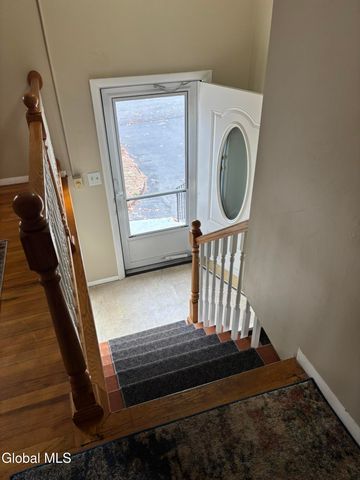 52 Trottingham Road, Saratoga Springs, NY 12866