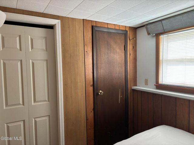 52 Trottingham Road, Saratoga Springs, NY 12866