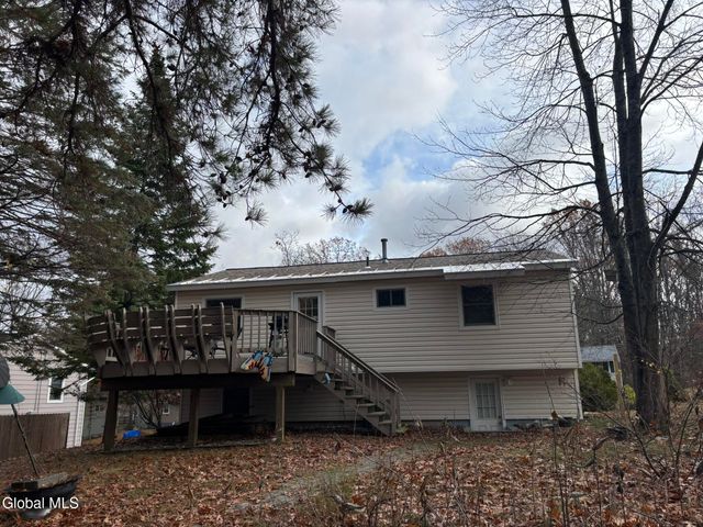 52 Trottingham Road, Saratoga Springs, NY 12866