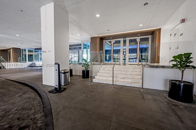 400 Sunny Isles Blvd 908, Sunny Isles Beach, FL 33160