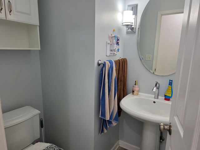 430 Gillings Drive, Gurnee, IL 60031